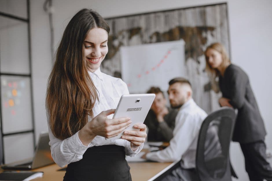 Case Study: Anh Long Giảm Chi Phí Vận Hành 34% Nhờ beROI
